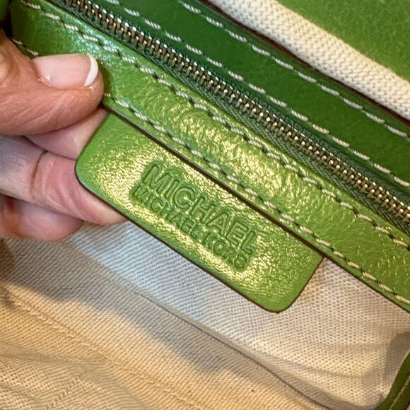 Michael Kors Crocodile Embossed Handbag Clutch - Picture 13 of 16